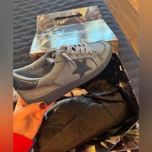 Vintage Havana sneakers-blue size 7